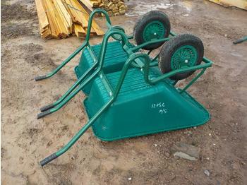 Maquinaria de jardinería Unused Plastic Wheelbarrow (2 of): foto 1