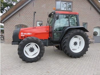 Tractor VALMET 8100: foto 1