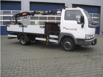 Nissan Cabstar 3.0 TDI HMF 2.6 Ton 1 x hydr - Autogrúa