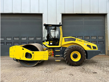 Bomag BW219DH-5 / CE certified / 2021 / low hours - Rodillo: foto 1
