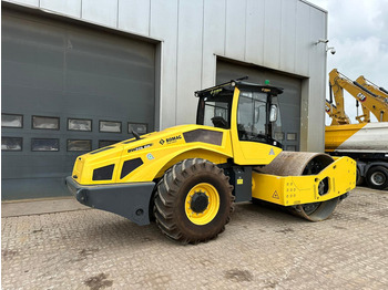 Bomag BW219DH-5 / CE certified / 2021 / low hours - Rodillo: foto 5