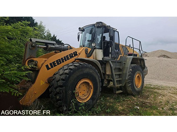 Cargadora  CHARGEUR SUR PNEUS LIEBHERR L586 - VATZ0461AZB032490 - 2013 / 13 580 HEURES