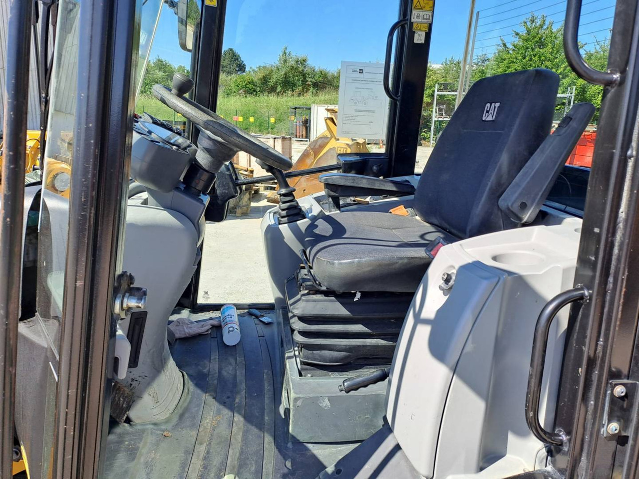 Cargadora de ruedas CAT 906M