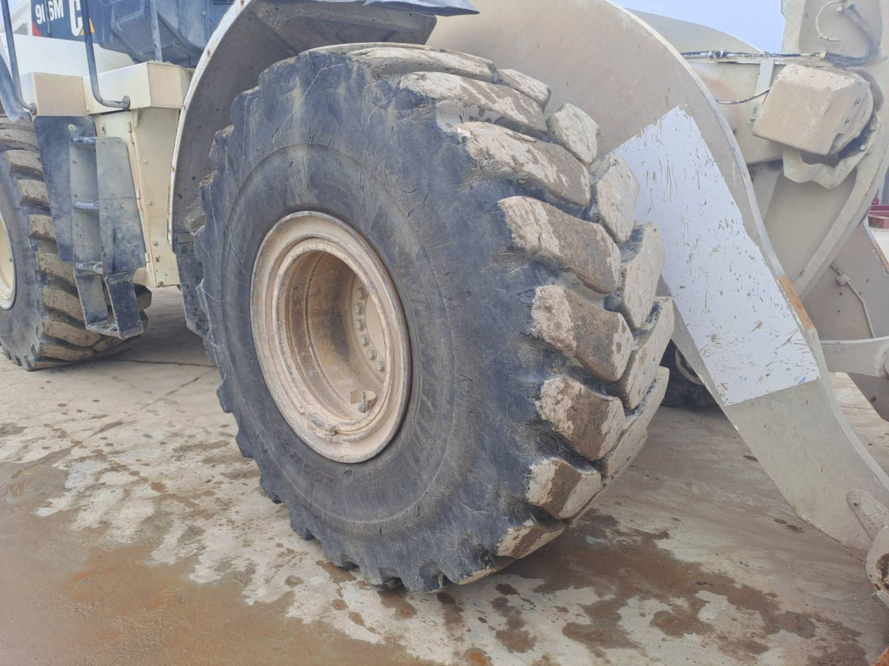 Cargadora de ruedas CAT 966M