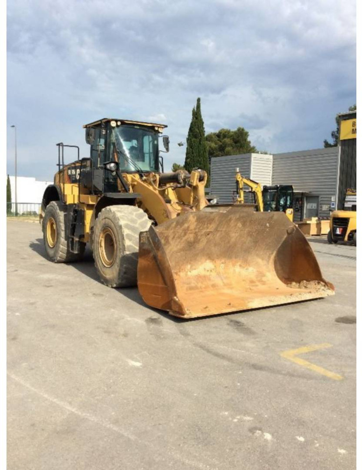 Cargadora de ruedas CAT 966M XE