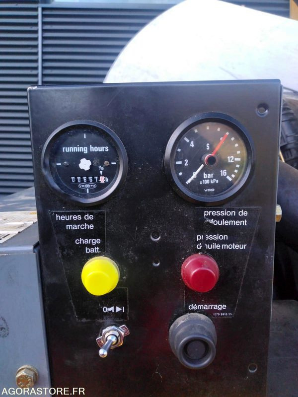 Compresor de aire COMPRESSEUR ATLAS COPCO XA S35