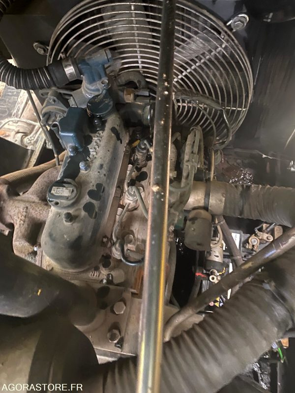 Compresor de aire Compresseur KAESER M25 2008 TBE