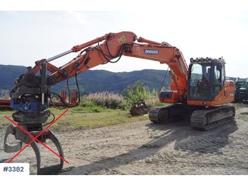 Excavadora de cadenas Doosan DX140LC: foto 1