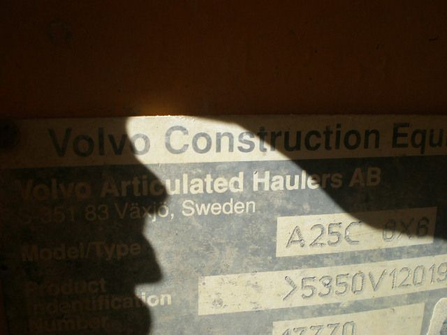 Dúmper articulado VOLVO A25C S/N: 12019 (1998) Y S/N: 12026 (1999)