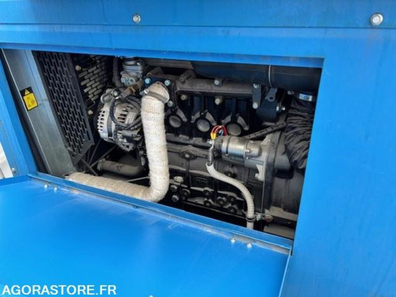 Equipo de construcción POSTE A SOUDER AVEC GENERATRICE - GENSET - MPM 500P