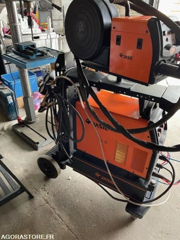 Equipo de construcción Poste a souder Jasic 350 multi process + consommables