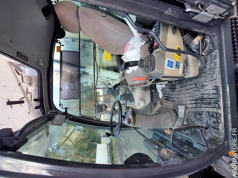 Excavadora HITACHI 140