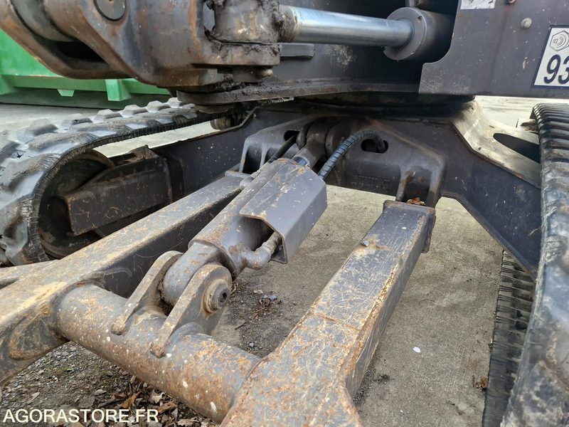 Excavadora Mini pelle Volvo ECR25D - 2015 - 4538h