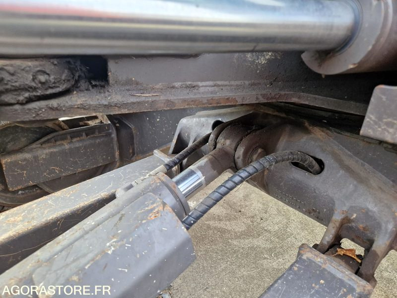 Excavadora Mini pelle Volvo ECR25D - 2015 - 4538h