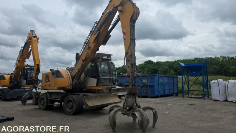 Excavadora PELLE DE MANUTENTION SUR ROUE - LH22M LITRONIC LIEBHERR - 2017 / 12 053 HEURES