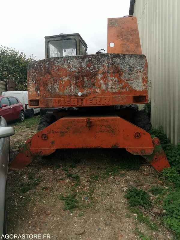 Excavadora PELLE GRUE LIEBHERR A901C - 1981