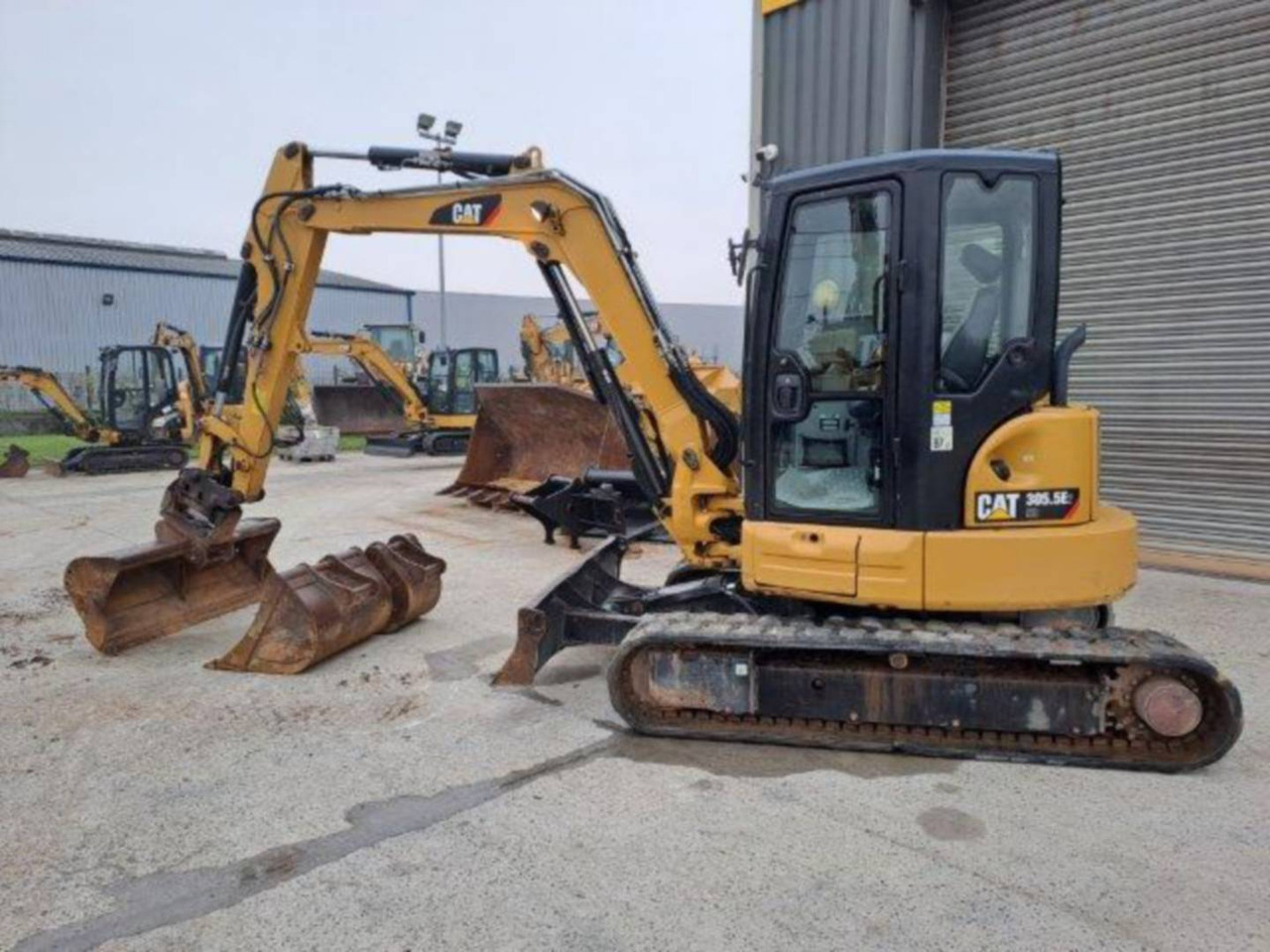 Excavadora de cadenas CAT 305.5E2