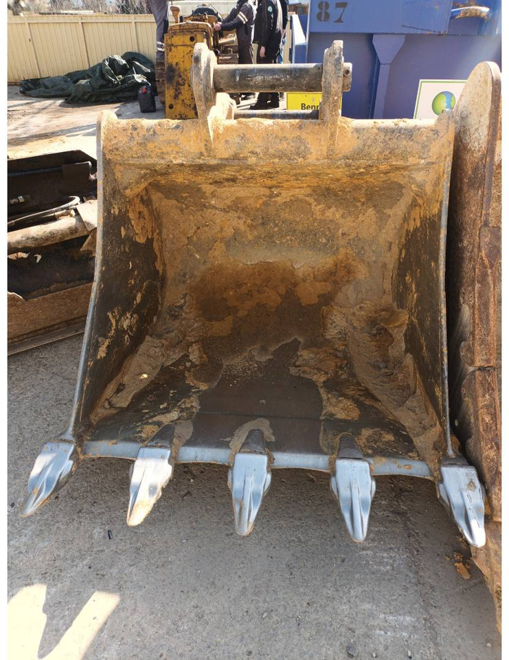 Excavadora de cadenas CAT 323