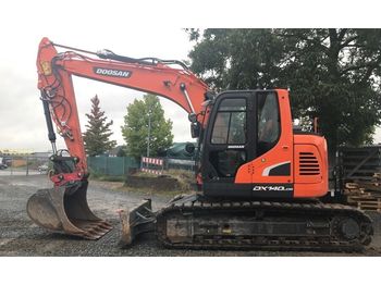 Excavadora de cadenas DOOSAN DX 140LCR-5