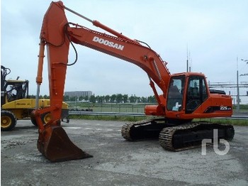 Doosan SL225LC-V - Excavadora de cadenas