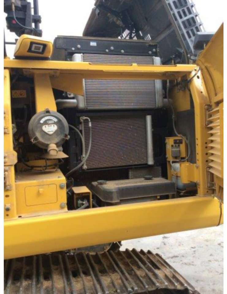 Excavadora de cadenas KOMATSU PC170.11
