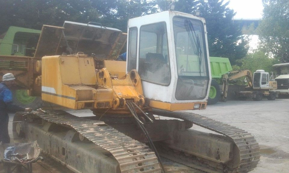 Excavadora de cadenas LIEBHERR R922LI S/N: 480-0240