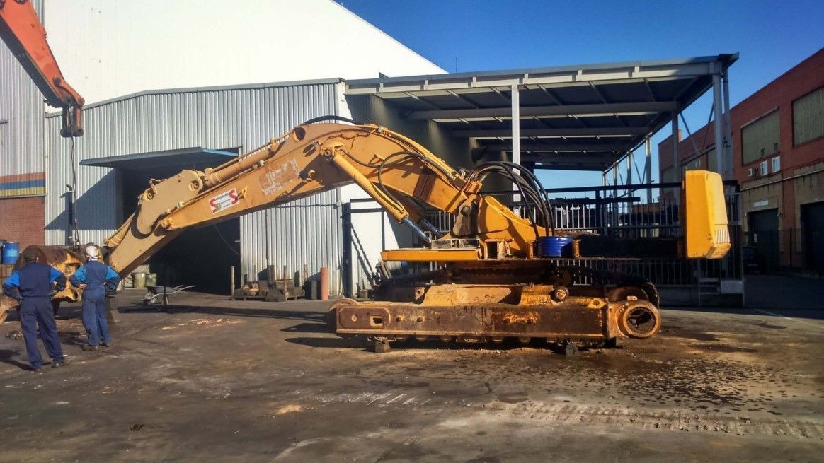 Excavadora de cadenas LIEBHERR R954LI S/N: 0494-0358