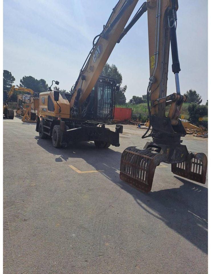 Excavadora de ruedas CAT MH3024