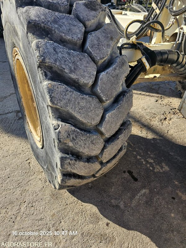 Grader NIVELEUSE CATERPILLAR 140M 6X6 - 2010 / 14249H - (MNV003)