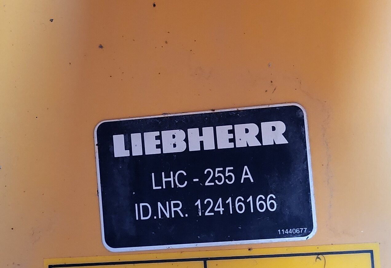 Manipulador de materiales LIEBHERR LH30M