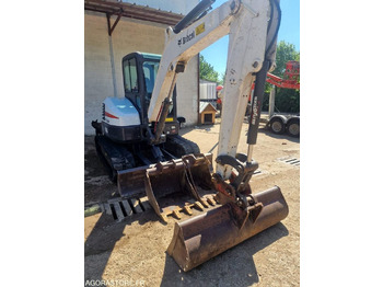 Miniexcavadora  MINI PELLE SUR CHENILLE CAOUTCHOUC BOBCAT 5T E45 AVEC 3 GODETS - 2017 - 1715h