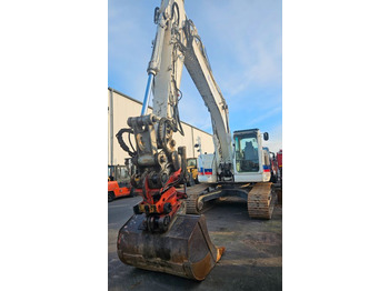 Excavadora de cadenas New Holland Kobelco E235 BSR-2 Kurzheck mit Tiltrotator: foto 1
