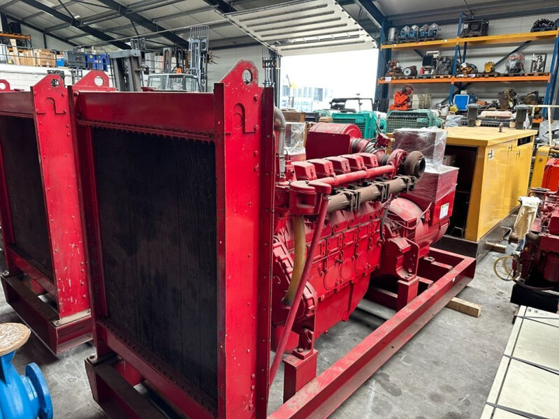 Generador industriale Perkins 4006 Stamford 700 kVA generatorset: foto 16