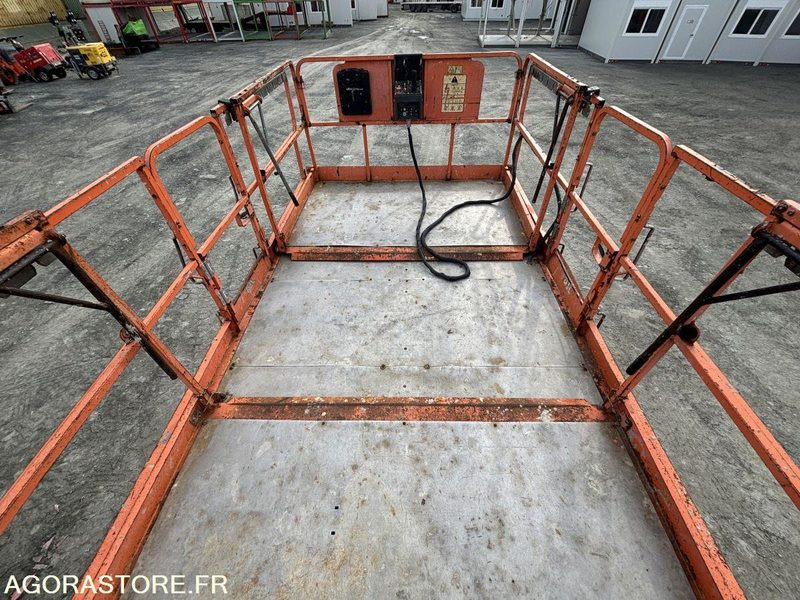 Plataforma de tijeras Nacelle JLG 3394RT