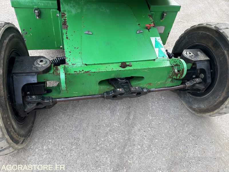 Plataforma elevadora Haulotte HA16PE Diesel Nacelle Articulee