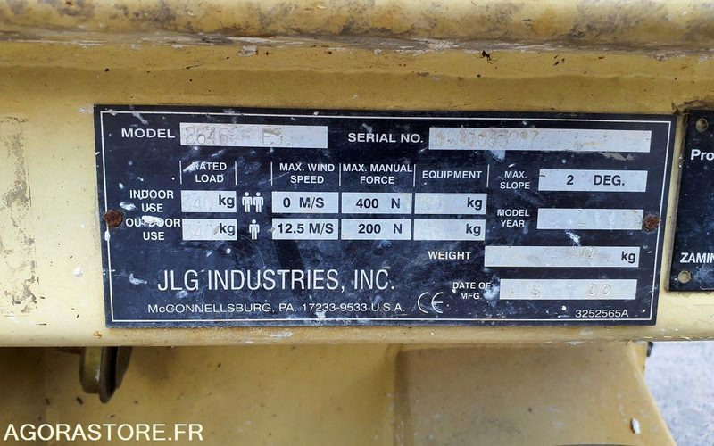 Plataforma elevadora JLG 2646 ES  NACELLE CISEAU ÉLECTRIQUE 10 M ÉTROIT