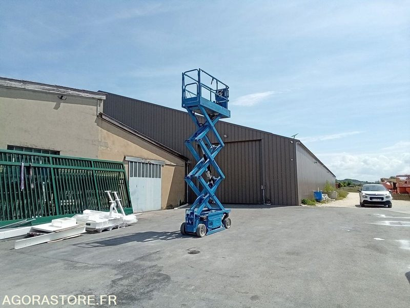 Plataforma elevadora Nacelle electrique à ciseaux JLG 2030ES