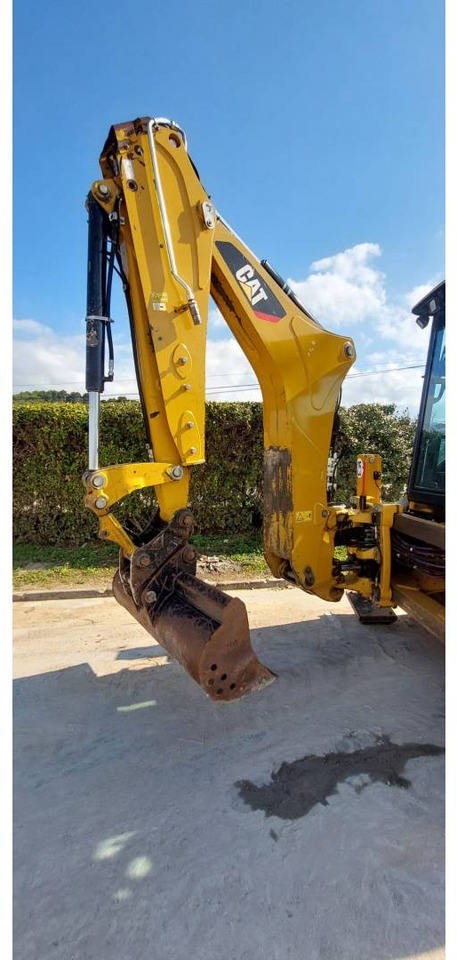 Retroexcavadora CAT 432F2