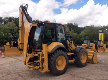 Retroexcavadora CAT 444