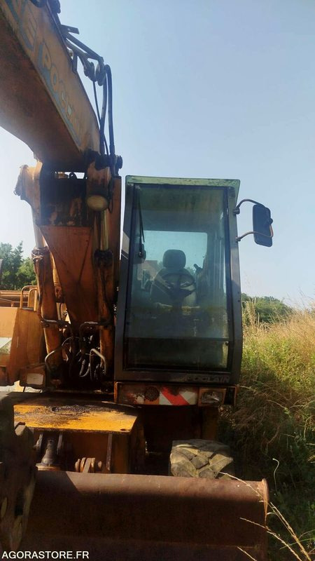 Retroexcavadora Pelle CASE 688 - 21595heures