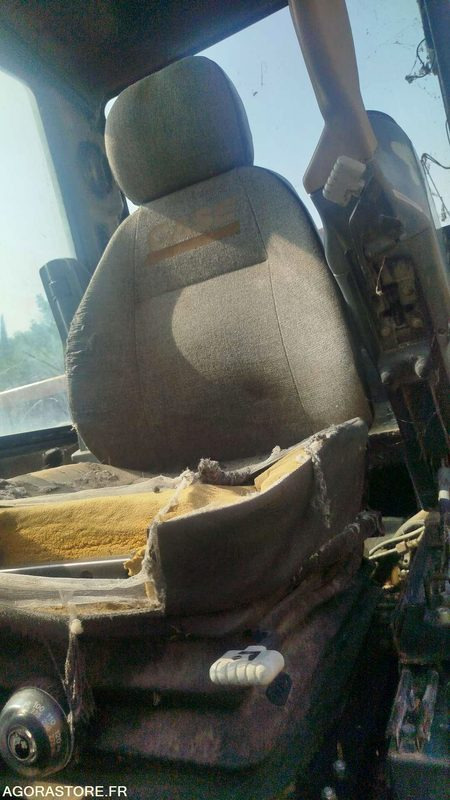 Retroexcavadora Pelle CASE 688 - 21595heures