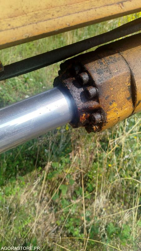 Retroexcavadora Pelle CASE 688 - 21595heures