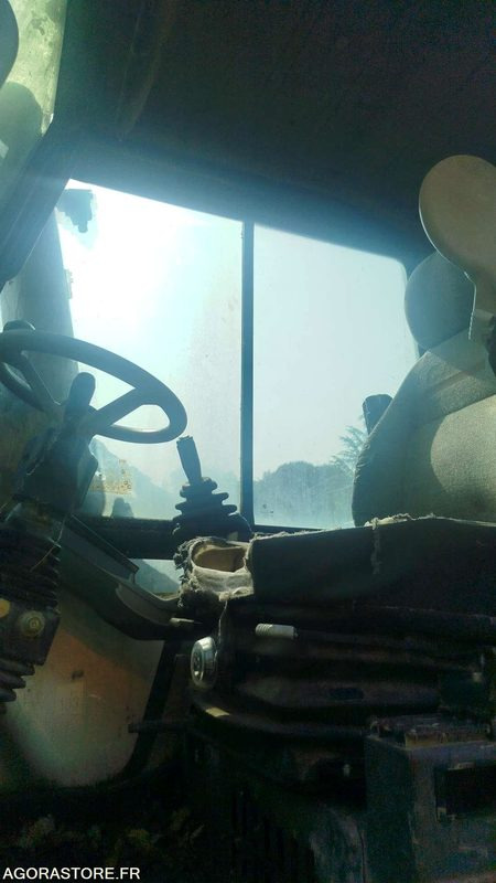 Retroexcavadora Pelle CASE 688 - 21595heures