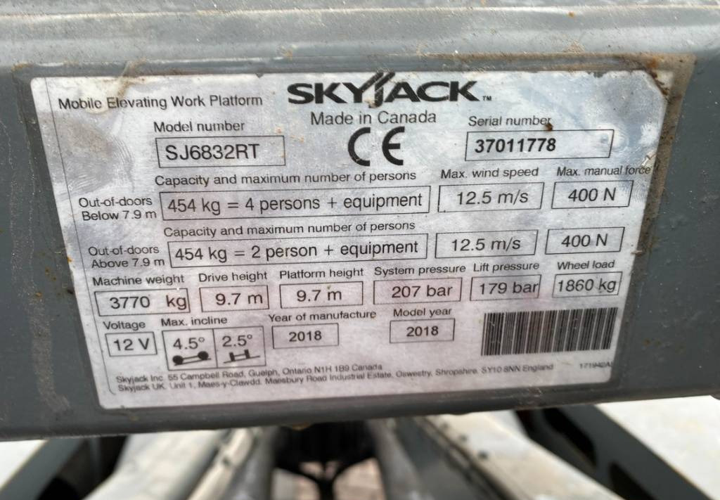 Arrendamiento de SkyJack SJ6832 RT Diesel 4x4 Scissor 6832RT Lift 1180cm  SkyJack SJ6832 RT Diesel 4x4 Scissor 6832RT Lift 1180cm: foto 10