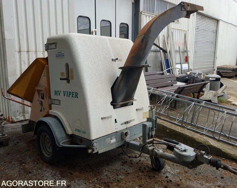 Trituradora de madera REMORQUE BROYEUR VEGETAUX VIPER 2006