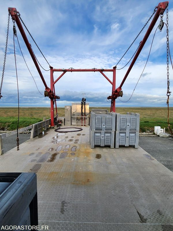 Otra maquinaria BATEAU A MOTEUR AMPHIBIE - LA BELLE DE CANCALE