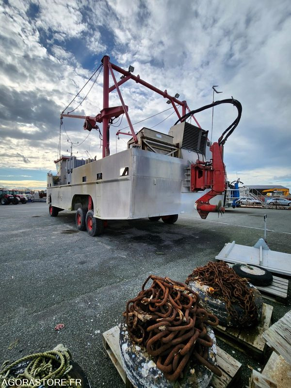 Otra maquinaria BATEAU A MOTEUR AMPHIBIE - LA BELLE DE CANCALE
