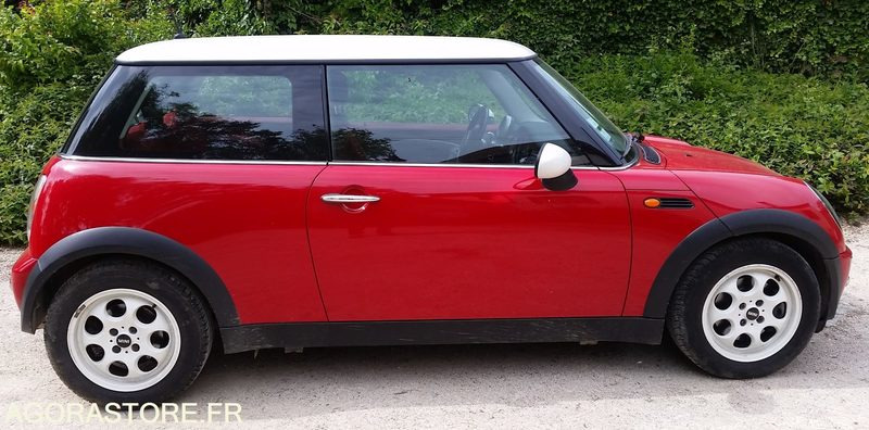 Coche MINI COOPER 1.6 ESSENCE DE 12/2001 AVEC 123458 KM GARANTIS 1 ère MAIN
