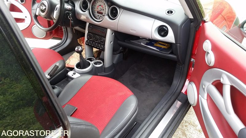 Coche MINI COOPER 1.6 ESSENCE DE 12/2001 AVEC 123458 KM GARANTIS 1 ère MAIN