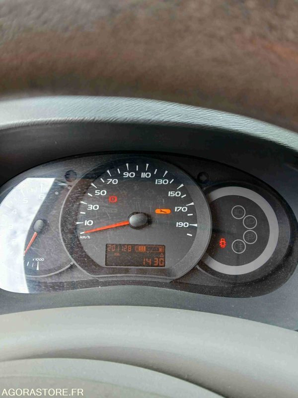 Coche RENAULT KANGOO
